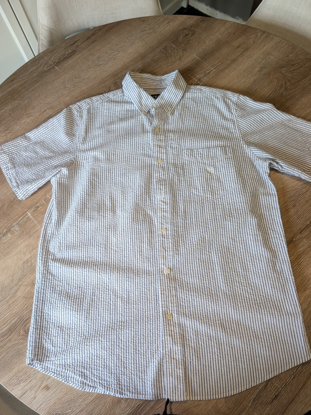 Chaps Men’s Short Sleeve Button-Down Shirt in Blue and White Stripe